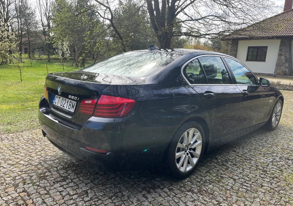 BMW Seria 5 cena 59500 przebieg: 275487, rok produkcji 2014 z Toruń małe 232